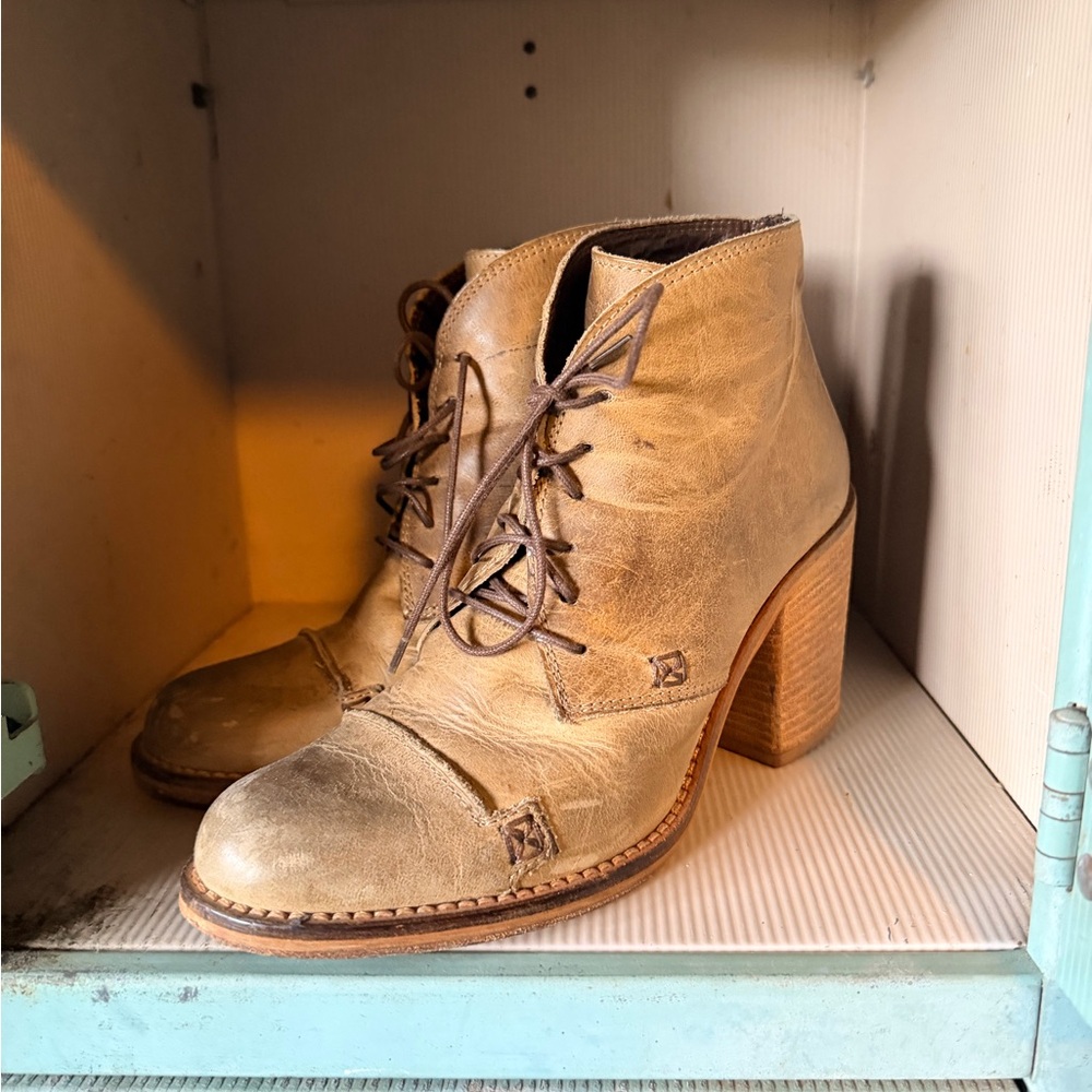 Charles David Ankle Booties